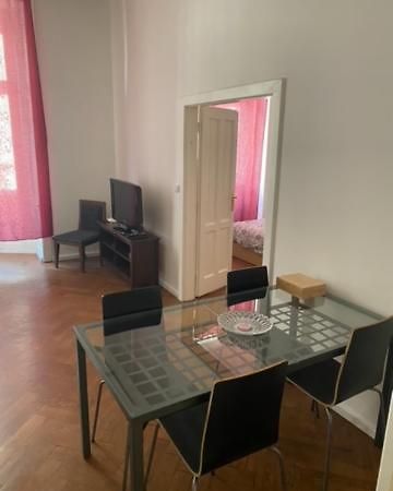Large 3 Bedroom Family Apartment Close To The River Praha Exteriér fotografie